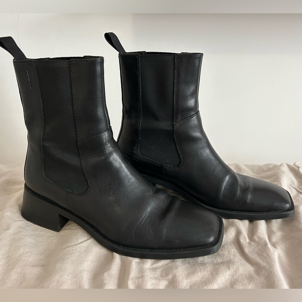 Vagabond Blanca Black Square Toe Ankle Boots - Picture 2 of 6
